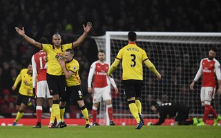 Thua sốc Watford sân nhà, Arsenal lỡ ngôi nhì bảng