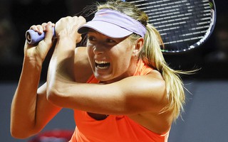 Sharapova vào tứ kết Stuttgart Open, sốc nhỏ ở Barcelona