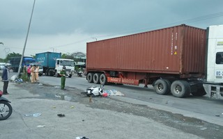Bị container tông, 2 cha con thương vong sau khi về quê lên