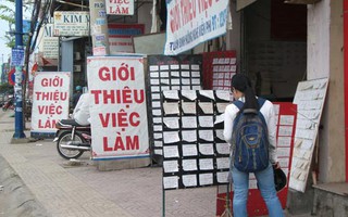 Cảnh giác với trung tâm giới thiệu việc... lừa