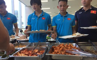 U23 Việt Nam được tẩm bổ, chờ đấu Mokpo City