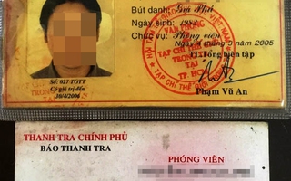 Rút thẻ phóng viên dỏm lòe CSGT khi vi phạm