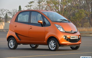 Xe rẻ nhất thế giới Tata Nano - Ngôi sao đã tắt