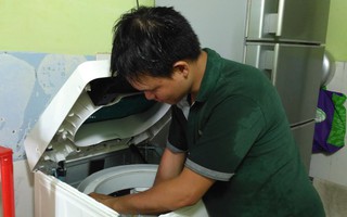Dịch vụ dọn vệ sinh thu tiền triệu dịp Tết