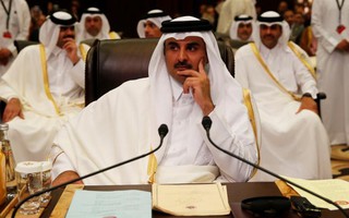 Qatar bất ngờ chịu sửa lỗi, UAE "thất vọng"