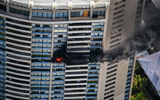 Mỹ: Cháy tòa nhà 36 tầng, 3 người thiệt mạng