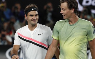 Federer nhẹ nhàng vào bán kết Úc mở rộng