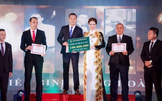 Hoa hậu Bùi Thị Hà chi 2 tỷ đồng cho tiệc tất niên công ty
