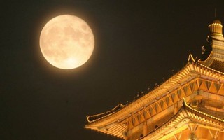 Trung Quốc tạo ra mặt trăng thứ 2, giới khoa học lo ngại