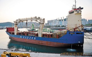 Hàn Quốc "bắt" tàu Nga theo lệnh trừng phạt của Mỹ