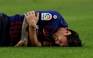 Cận cảnh chấn thương ghê rợn khiến Messi gãy tay