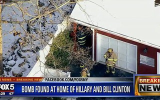 Bom được tìm thấy tại văn phòng của ông Obama và nhà bà Clinton