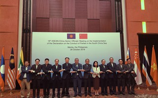 ASEAN - Trung Quốc họp về biển Đông