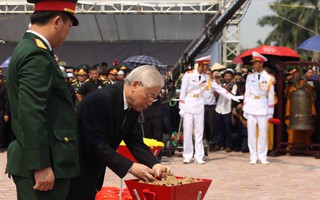 Tiễn biệt Tổng Bí thư Đỗ Mười, nhà lãnh đạo kiên trung