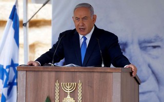 Thủ tướng Israel "ôm" nhiều chức nhưng chính phủ có nguy cơ sụp đổ