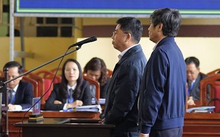 "Ông trùm" Nguyễn Văn Dương và ông Nguyễn Thanh Hóa "đốp chát" nhau tại tòa