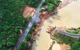 Mưa lớn cô lập nhiều nơi ở Khánh Hòa, Ninh Thuận và Lâm Đồng