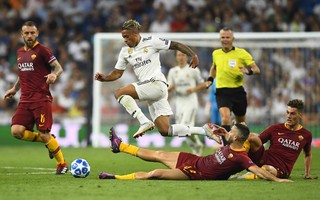 Real Madrid và Solari gặp khó trên đất Ý