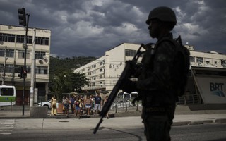 Brazil lập đội xạ thủ có quyền bắn người