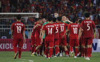 Đội tuyển Việt Nam nhận mưa tiền thưởng khi lọt vào chung kết AFF Cup