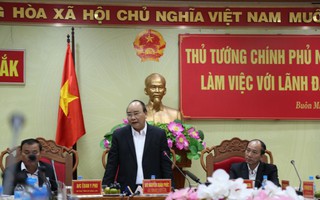 Thủ tướng Nguyễn Xuân Phúc: Người dân Việt Nam đang hướng về đội tuyển