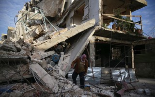 Syria: Người dân Đông Ghouta “chờ chết” dưới làn sóng không kích
