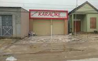 Bắt 3 anh em ruột đuổi chém khách, đâm chết chủ quán karaoke