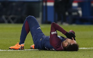 Neymar nghỉ 6 tuần, lỡ đại chiến Real