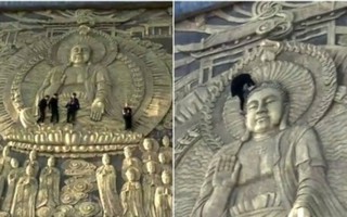 Khách Trung Quốc trèo lên bức điêu khắc Phật khổng lồ