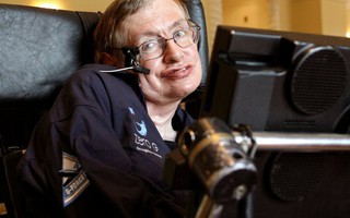 Những câu "nói tới đâu thấm tới đó" của Stephen Hawking