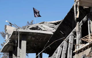 IS bất ngờ tấn công vào thủ đô Syria, "giết 36 binh sĩ"
