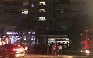 Hà Nội: Cháy chung cư trong đêm, người dân hốt hoảng tháo chạy