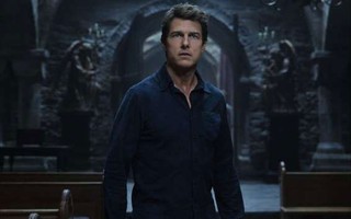 Tom Cruise nhận giải Diễn viên tệ nhất