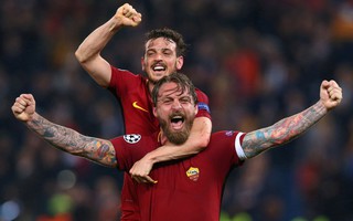 AS Roma gây địa chấn loại Barca, Man City thua tiếp Liverpool