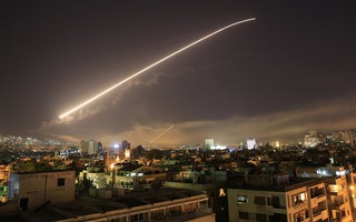 Anh: Không kích Syria diễn ra thành công