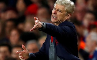 Ông Wenger sẽ không có quà chia tay?