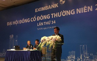 Cổ đông hỏi Tổng giám đốc Eximbank có từ chức, sau 2 vụ mất tiền?