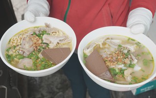 Những món nóng hổi cho ngày mưa ở Sài Gòn