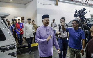 Bên trong 8 két sắt của cựu thủ tướng Najib có gì?