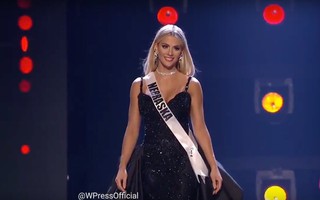 Ứng xử khéo, cô gái cao 1,65 m thành Hoa hậu Mỹ