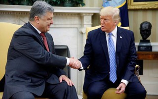 Luật sư ông Trump bị tố dàn xếp cuộc gặp cho tổng thống Ukraine
