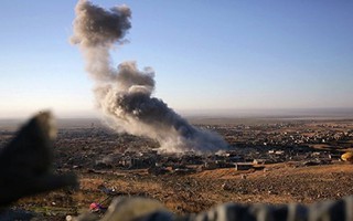 Quân đội Syria dính không kích chết người, Mỹ bác bỏ có dính líu