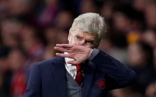 HLV Wenger: Tôi đau buồn khi phải ra đi theo cách này