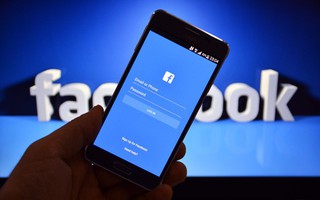 Đăng tin đả kích chế độ trên facebook, thợ cơ khí lãnh án