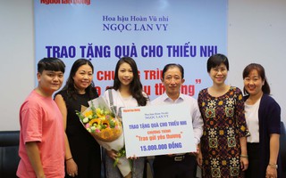 Hoa hậu Hoàn Vũ nhí ủng hộ trẻ em có hoàn cảnh khó khăn