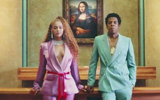 Beyoncé và Jay-Z bất ngờ "dội bom" làng nhạc