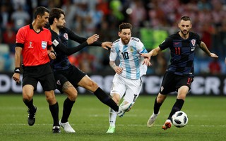 Đương kim á quân Argentina thua tan tác Croatia
