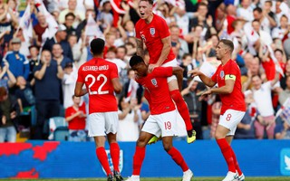 Anh - Costa Rica 2-0: Rashford nã đại bác, Southgate "đau đầu"