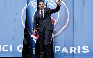 Buffon gia nhập PSG:  Tôi 40 tuổi nhưng sung sức