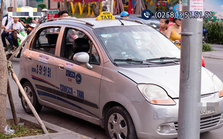 Du khách Hàn Quốc phát hoảng vì bị tài xế taxi Nha Trang "chặt chém"